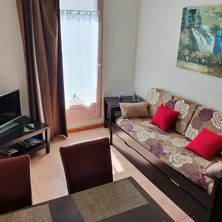 Joli T2 Dans Avec Piscine, Hammam Et Parking Gratuits * Καρκασόν