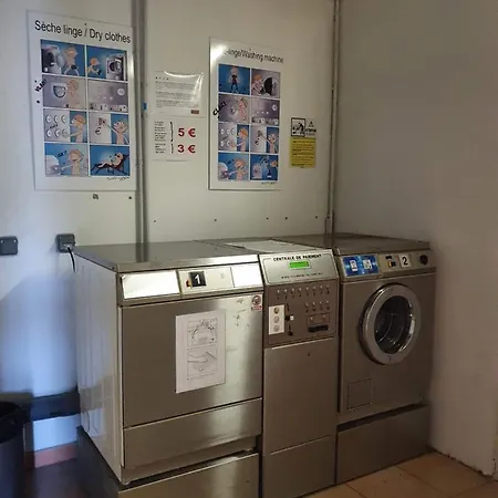 Διαμέρισμα Joli T2 Dans Avec Piscine, Hammam Et Parking Gratuits Καρκασόν