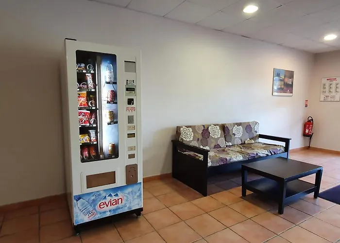 Joli T2 Dans Avec Piscine, Hammam Et Parking Gratuits Apartment Carcassonne