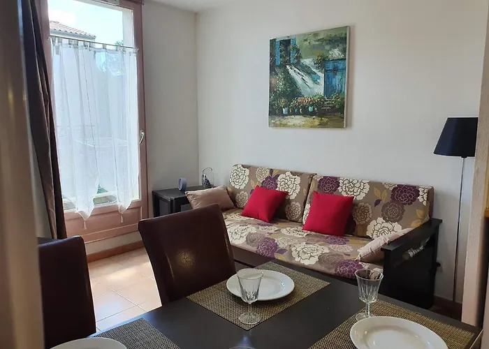 Apartment Joli T2 Dans Avec Piscine, Hammam Et Parking Gratuits Carcassonne